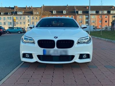 gebraucht BMW M550 F10 M Paket (Top Ausstattung) mit d Heck Optik