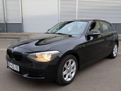 Gebraucht BMW 118 143 PS (105 kW) 2013 Schwarz Kleinwagen