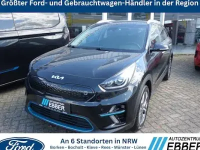 Używany Kia Niro Spirit 150 kW (204 KM) 2022 Czarny SUV