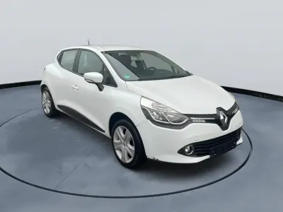Gebraucht Renault Clio IV Dynamique 73 PS (53 kW) 2015 Weiß Limousine