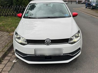 Gebraucht VW Polo 90 PS (66 kW) 2017 Weiß Kleinwagen