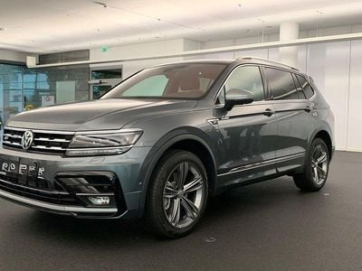 Usata VW Tiguan Allspace R-line 240 CV (176 kW) 2019 Grigio SUV