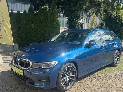 Blau Gebraucht 2020 BMW 330 Sport Line Limousine | 28.450 € (Fairer Preis)