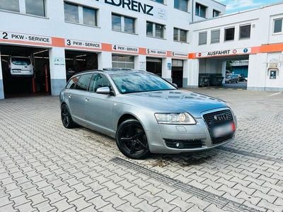 Grau Gebraucht 2007 Audi A6 Kombi | 800 €