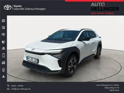 Gebraucht Toyota bZ4X 150 kW (204 PS) 2024 Weiß SUV
