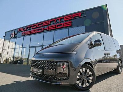 Usata Hyundai Staria Signature 177 CV (130 kW) 2021 Grigio Monovolume