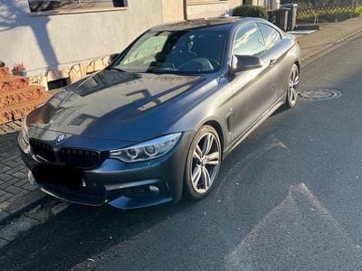 BMW 425