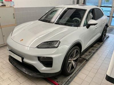 Gebraucht Porsche Macan 300 kW (408 PS) 2024 Grau SUV