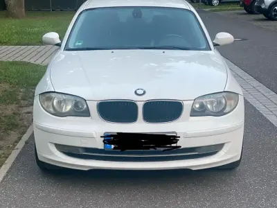 Gebraucht BMW 118 129 PS (94 kW) 2007 Weiß Kleinwagen