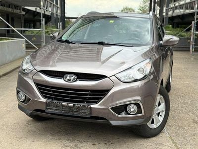 Gebraucht Hyundai ix35 Style 136 PS (100 kW) 2011 Braun SUV