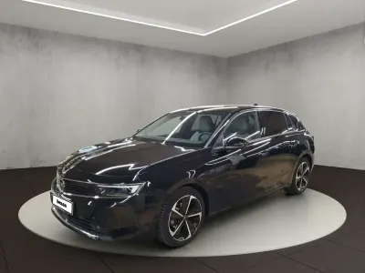 Gebraucht Opel Astra 131 PS (96 kW) 2023 Karbon schwarz (metallic) Limousine