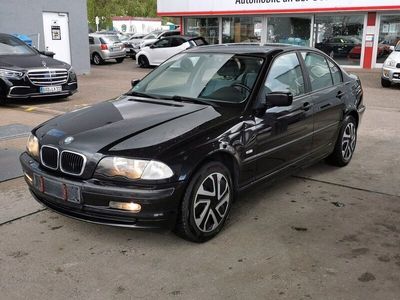 gebraucht BMW 318 i e46 viele Teile Neu!