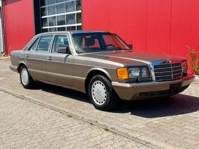 Gebraucht Mercedes 300 179 PS (131 kW) 1989 Grau Limousine