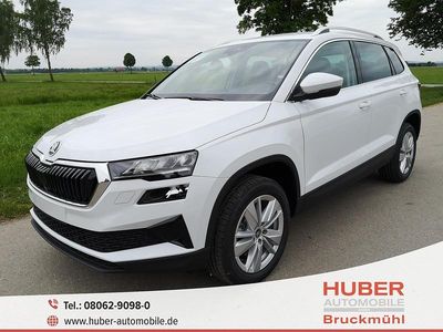 Nevadaweiß metallic Neu 2025 Skoda Karoq Selection SUV | 35.790 € (Guter Preis)