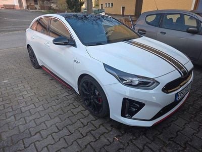 Gebraucht Kia ProCeed GT 204 PS (150 kW) 2019 Weiß Kombi