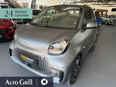 Gebraucht Smart ForTwo Electric Drive Prime 60 kW (82 PS) 2024 Bodypanels in titania grey (matt) Cabrio