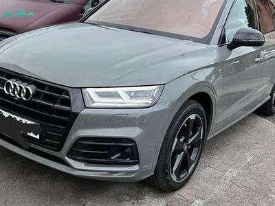 Grau Gebraucht 2020 Audi Q5 Sport SUV | 35.900 € (Teuer)