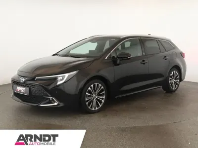 Gebraucht Toyota Corolla Team 140 PS (102 kW) 2024 Mysticschwarz Kombi