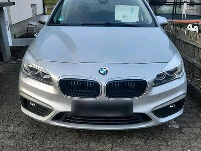 Gebraucht BMW 220 192 PS (141 kW) 2017 Grau Kombi