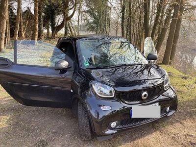 Gebraucht Smart ForTwo Cabrio Passion 71 PS (52 kW) 2016 Schwarz Cabrio