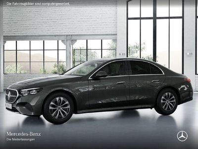 Grau Gebraucht 2024 Mercedes E220 Advanced Plus Limousine | 46.980 € (Superpreis)