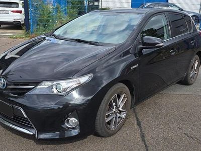 Toyota Auris Hybrid