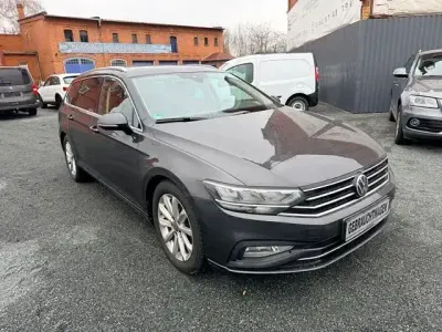 Gebraucht VW Passat Business 200 PS (147 kW) 2021 Andere Kombi