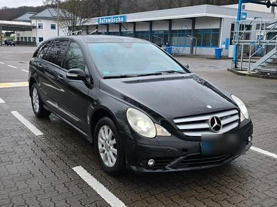 Gebraucht Mercedes R320 224 PS (164 kW) 2008 Schwarz Van / Kleinbus