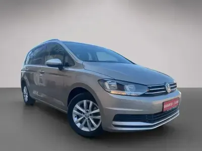 Gebraucht VW Touran Comfortline 116 PS (85 kW) 2019 Beige Van / Kleinbus