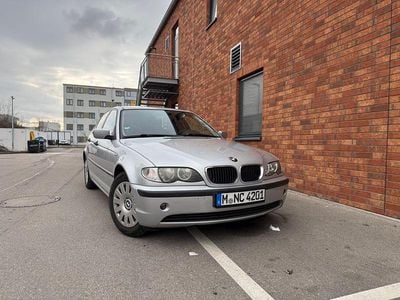 Gebraucht BMW 318 Sport Line 143 PS (105 kW) 2002 Silber Limousine