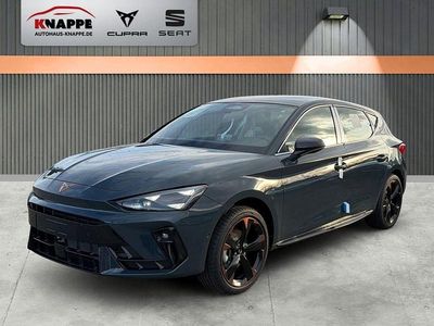 Nowe Cupra Leon 150 KM (110 kW) 2026 Niebieski Sedan/Limuzyna