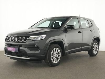 Gebraucht Jeep Compass Altitude 131 PS (96 kW) 2024 Grau SUV