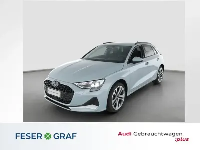 Gebraucht Audi A3 Ambiente 150 PS (110 kW) 2025 Pfeilgrauperleffekt Limousine