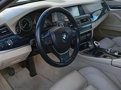 BMW 525