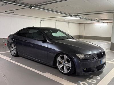 Gebraucht BMW 325 M Sport 240 PS (176 kW) 2008 Grau Coupé