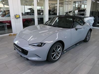 Nouă Mazda MX5 Exclusive 132 CP (97 kW) 2025 Gri Cabrio