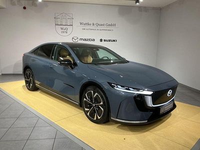 Grau Gebraucht 2025 Mazda 6e Takumi-Line Limousine | 38.890 € (Fairer Preis)