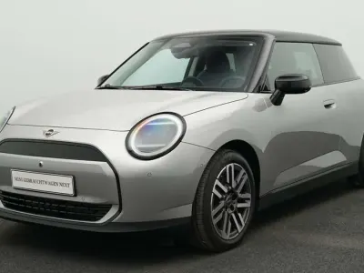 Gebraucht Mini Cooper Classic 135 kW (184 PS) 2025 Grau Kleinwagen