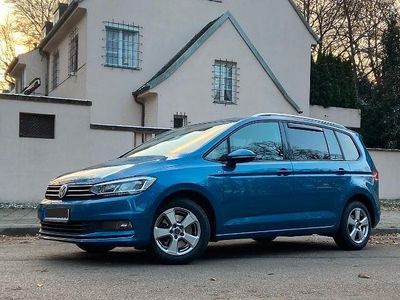 Blau Gebraucht 2019 VW Touran Join Van / Kleinbus | 21.500 € (Guter Preis)