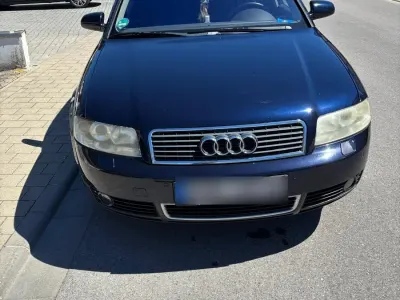 Gebraucht Audi A4 170 PS (125 kW) 2003 Blau Limousine