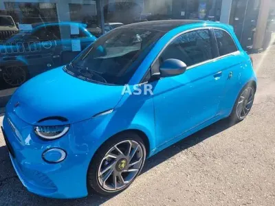 Gebraucht Abarth 500e Scorpionissima 114 kW (155 PS) 2024 Blau Kleinwagen