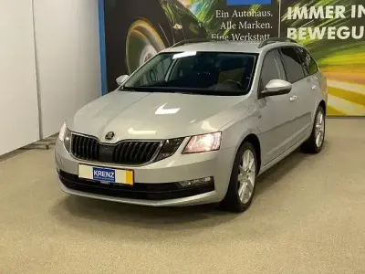 Gebraucht Skoda Octavia Clever 116 PS (85 kW) 2018 Silber Kombi