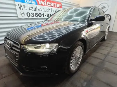 Gebraucht Audi A4 Ambiente 143 PS (105 kW) 2012 Schwarz Kombi