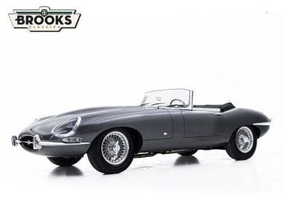 Grau Gebraucht 1961 Jaguar E-Type Cabrio | 289.800 €