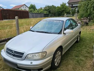 Gebraucht Opel Omega 144 PS (105 kW) 2000 Silber Limousine
