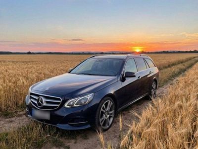 Gebraucht Mercedes E350 258 PS (189 kW) 2013 Blau Kombi