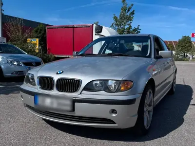 Gebraucht BMW 318 143 PS (105 kW) 2002 Silber Limousine