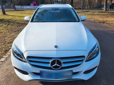 Gebraucht Mercedes C220 Avantgarde 170 PS (125 kW) 2017 Weiß Kombi