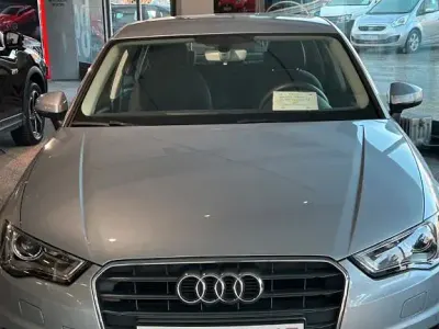 Gebraucht Audi A3 Attraction 150 PS (110 kW) 2016 Grau Limousine