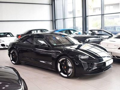 Porsche Taycan 4S